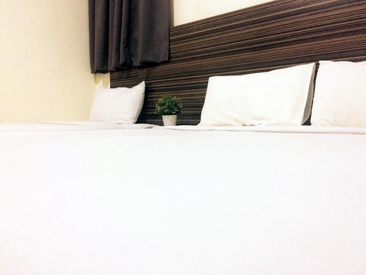 Hotel Sara'S Inn, Shah Alam Exterior photo